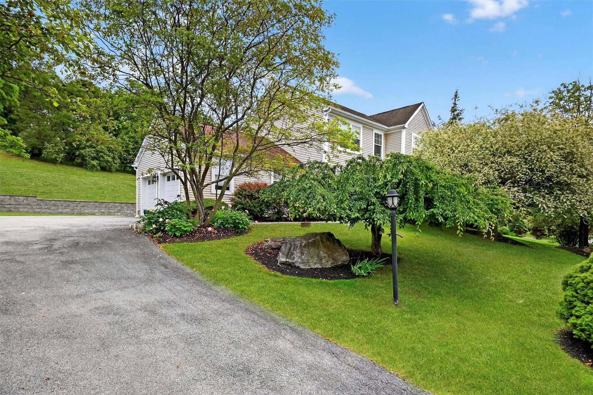 Poughquag, NY 12570,50 Roosevelt DR