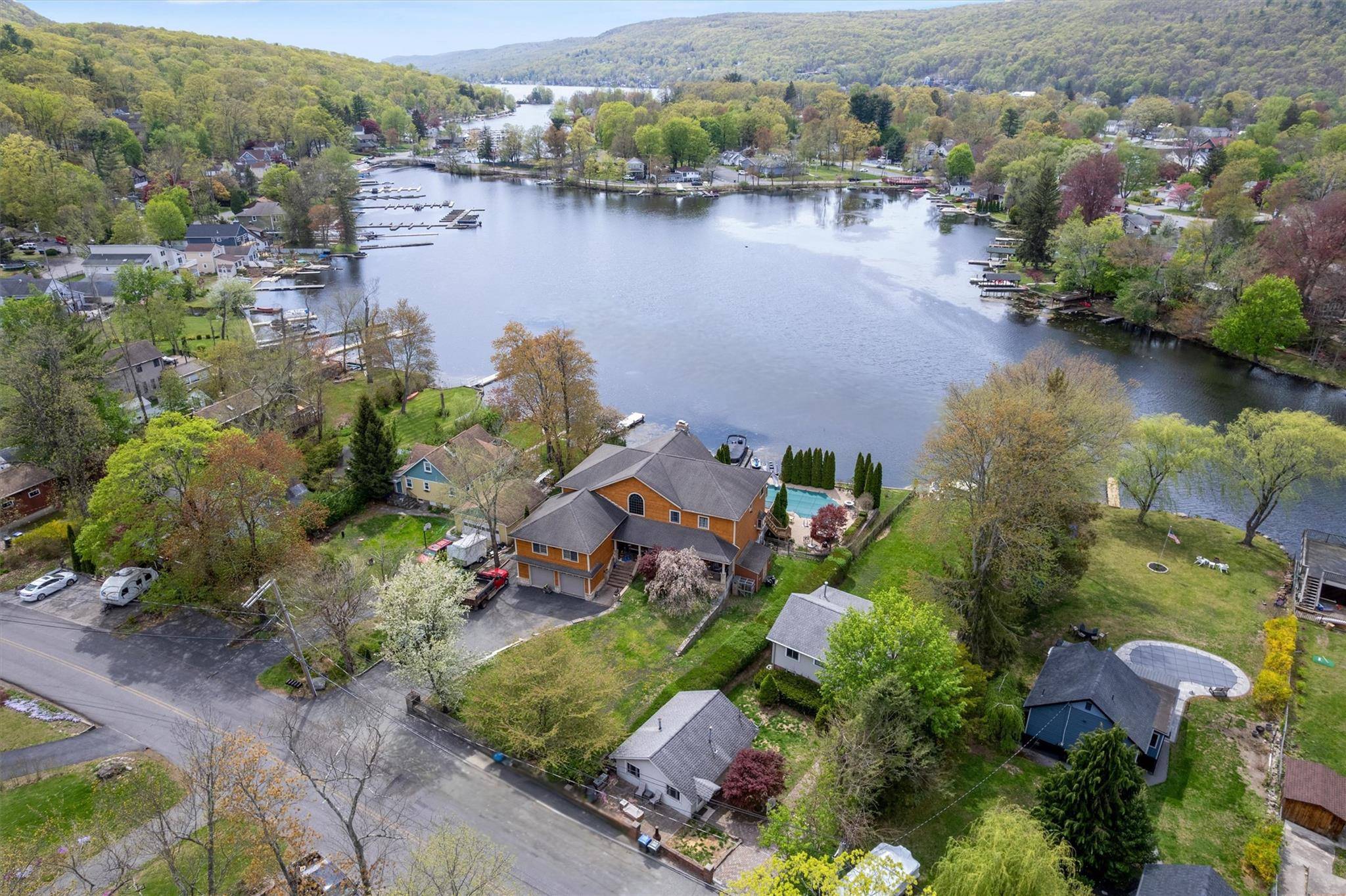 Greenwood Lake, NY 10925,25 Ten Eyck AVE