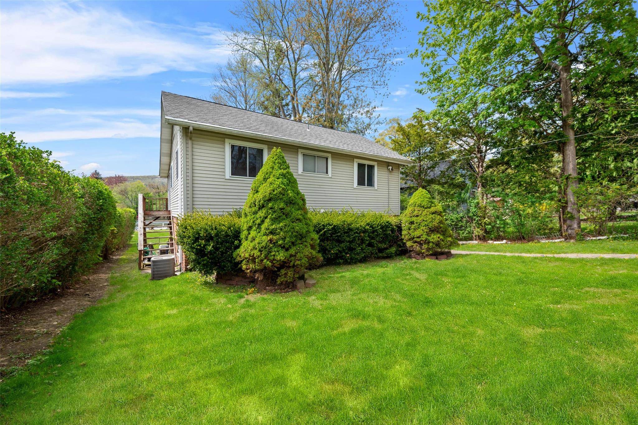 Greenwood Lake, NY 10925,25 Ten Eyck AVE