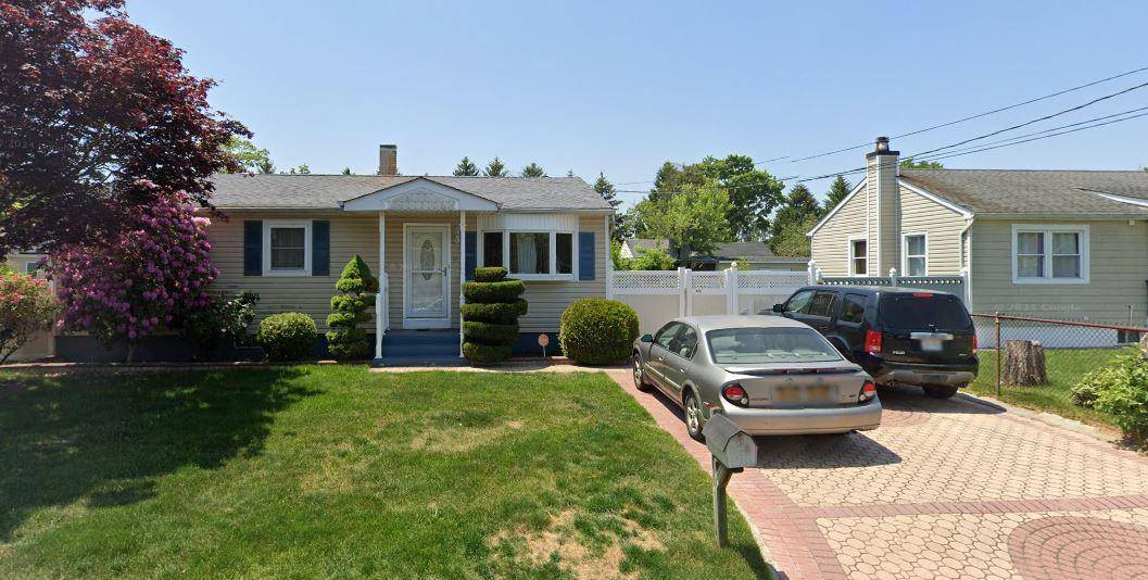 Brentwood, NY 11717,30 Park AVE