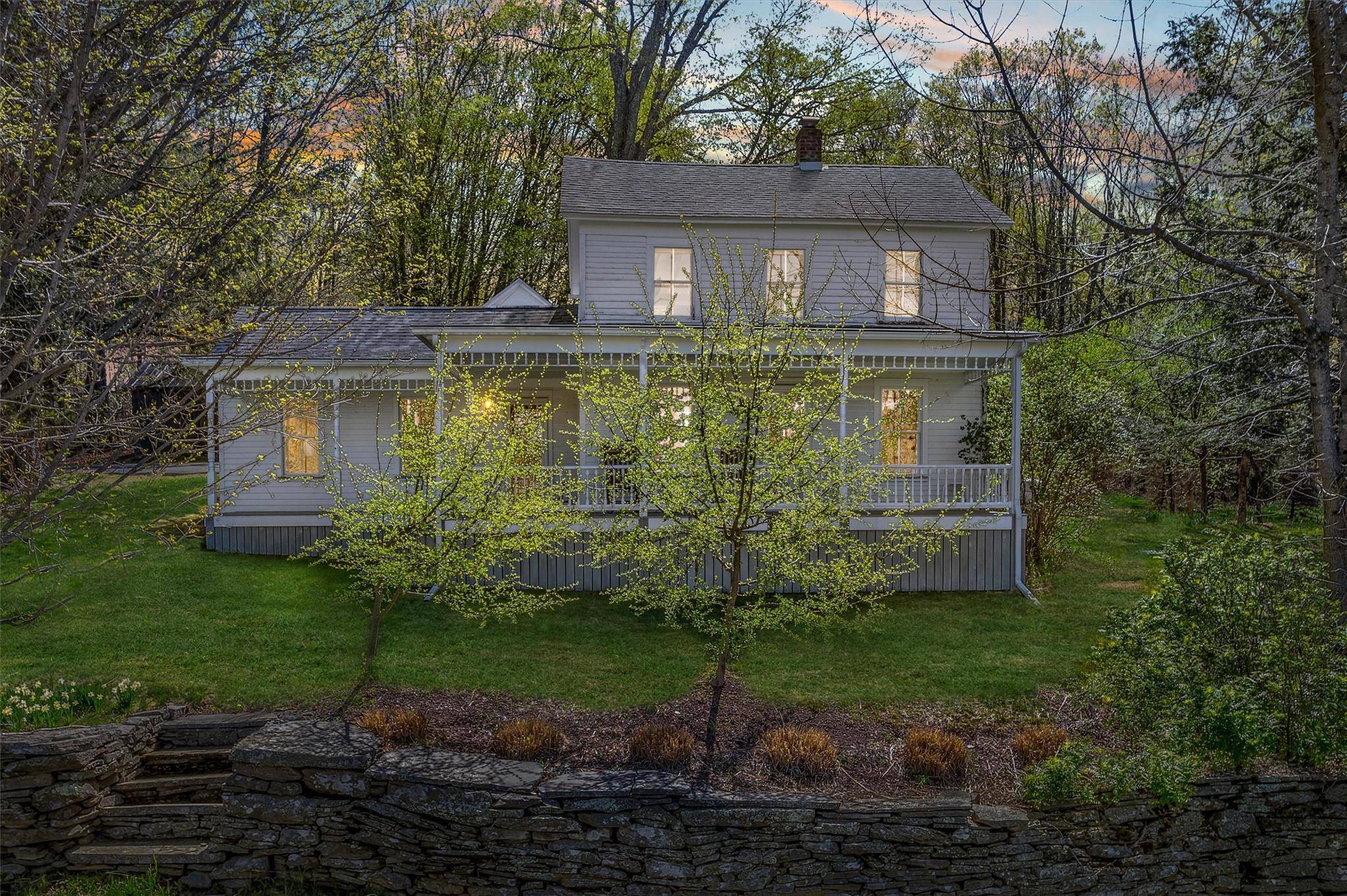 Other, PA 18405,208 Milanville RD