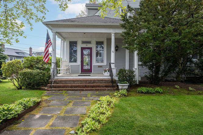 Babylon, NY 11702,76 Argyle AVE