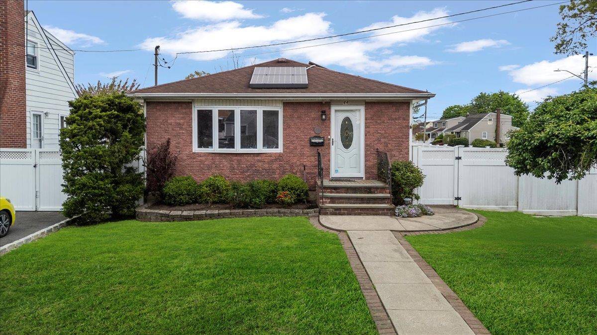 Farmingdale, NY 11735,64 Sunset AVE