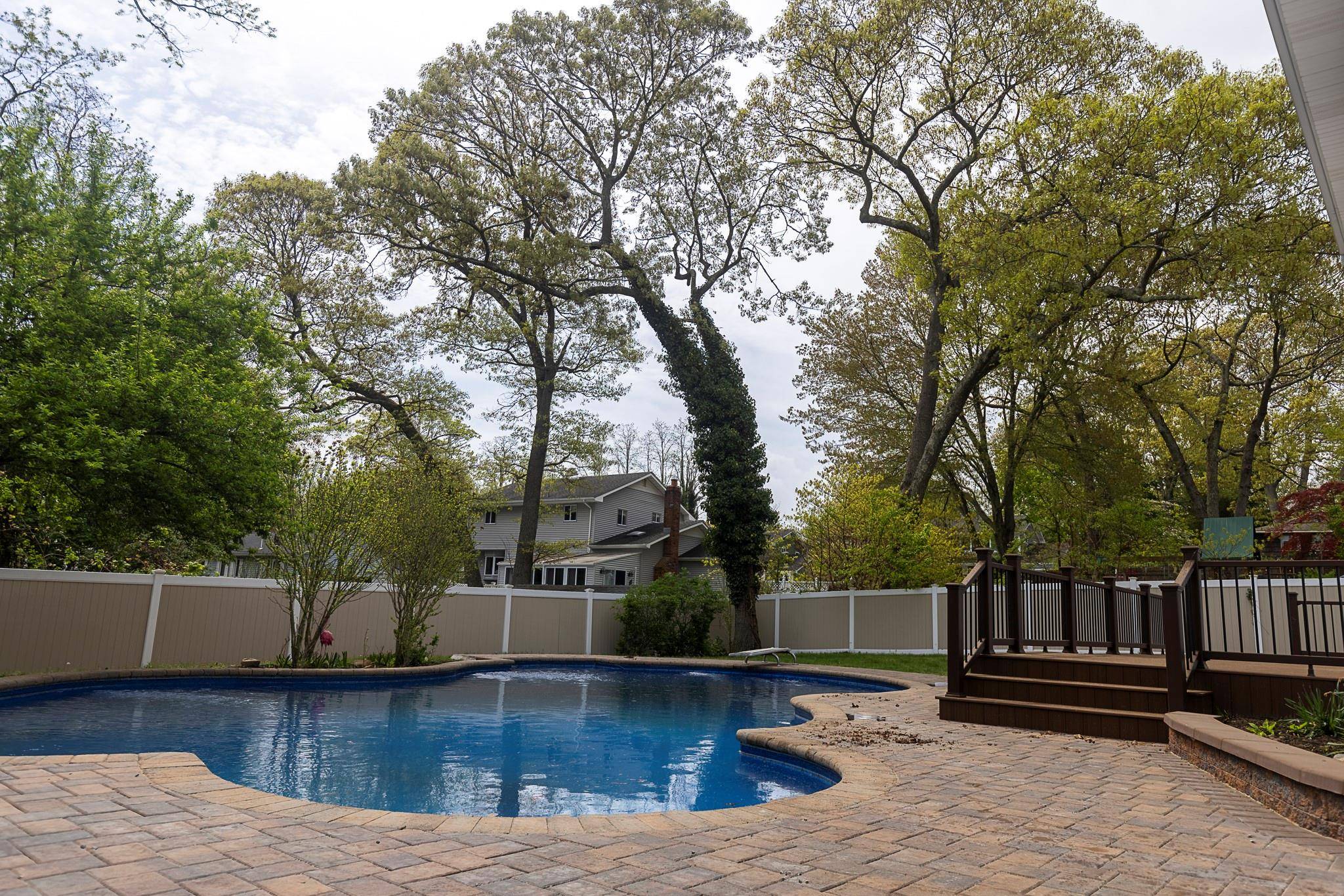 Rocky Point, NY 11778,5 Caddy PL
