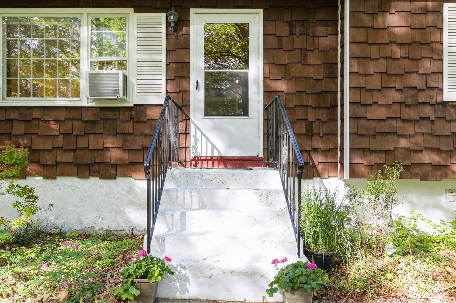 Cold Spring, NY 10516,125 Barrett Pond RD