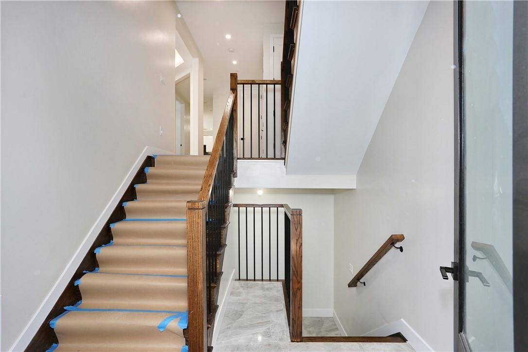 Spring Valley, NY 10977,29 Ewing AVE #101