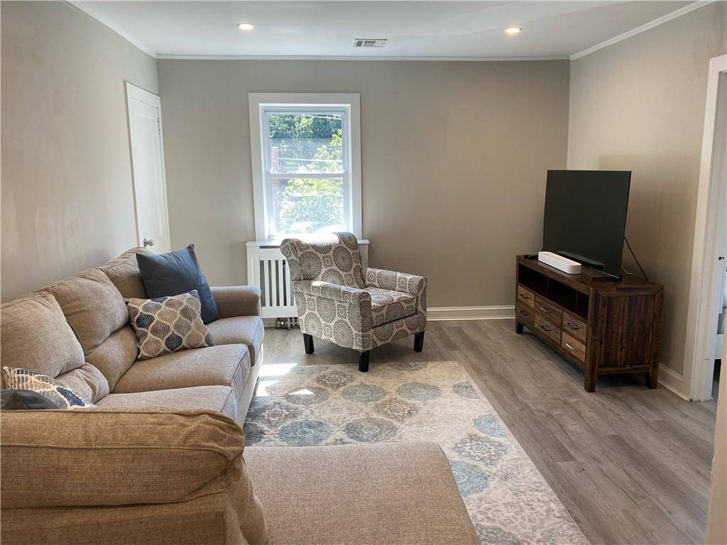 Piermont, NY 10968,382 Piermont AVE
