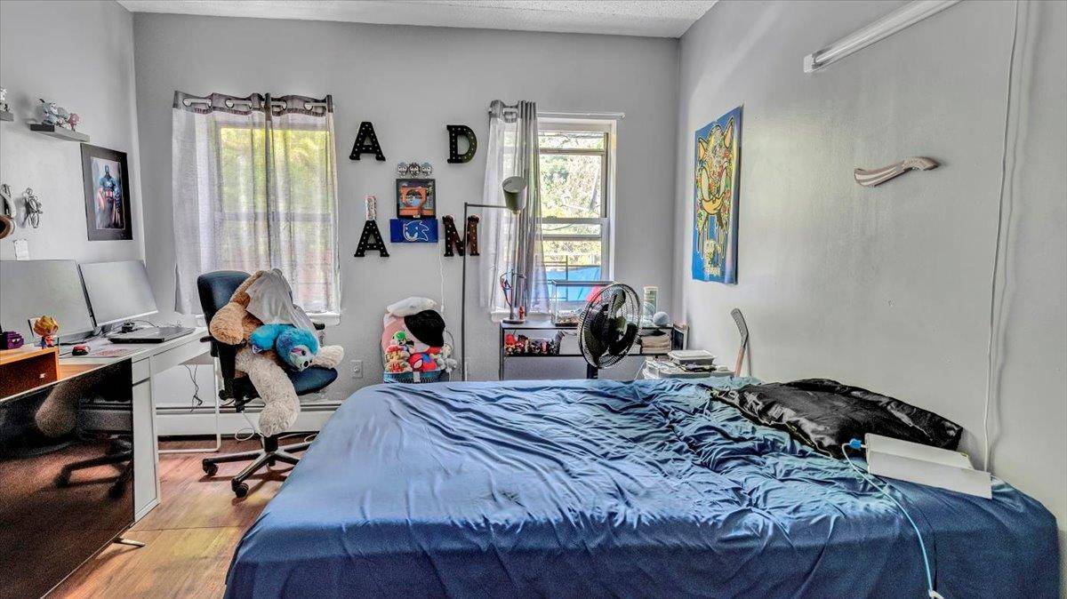 Bronx, NY 10452,1068 Woodycrest AVE