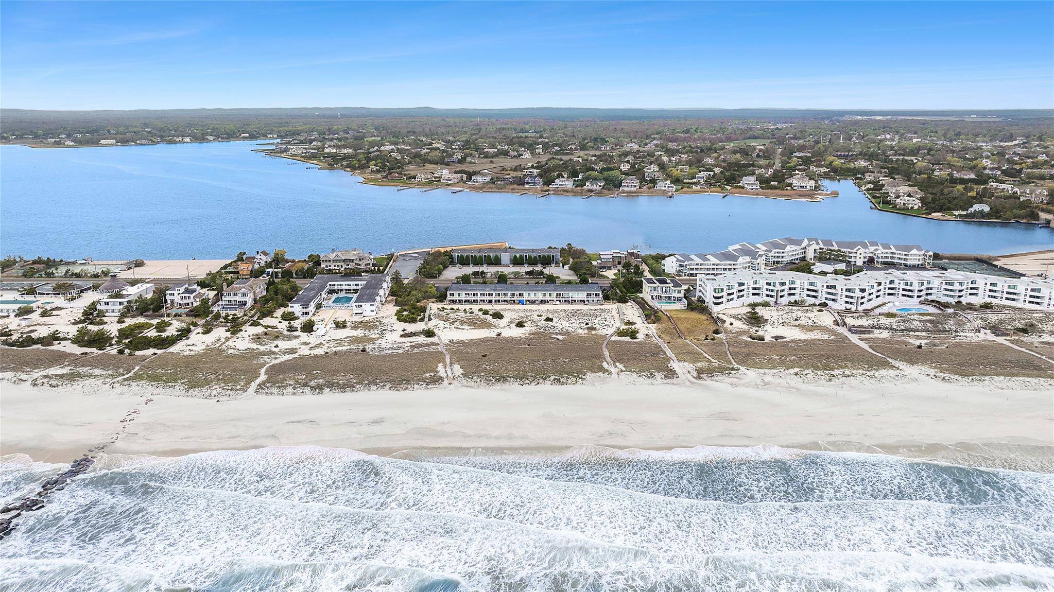 Westhampton Beach, NY 11978,279 Dune RD #2