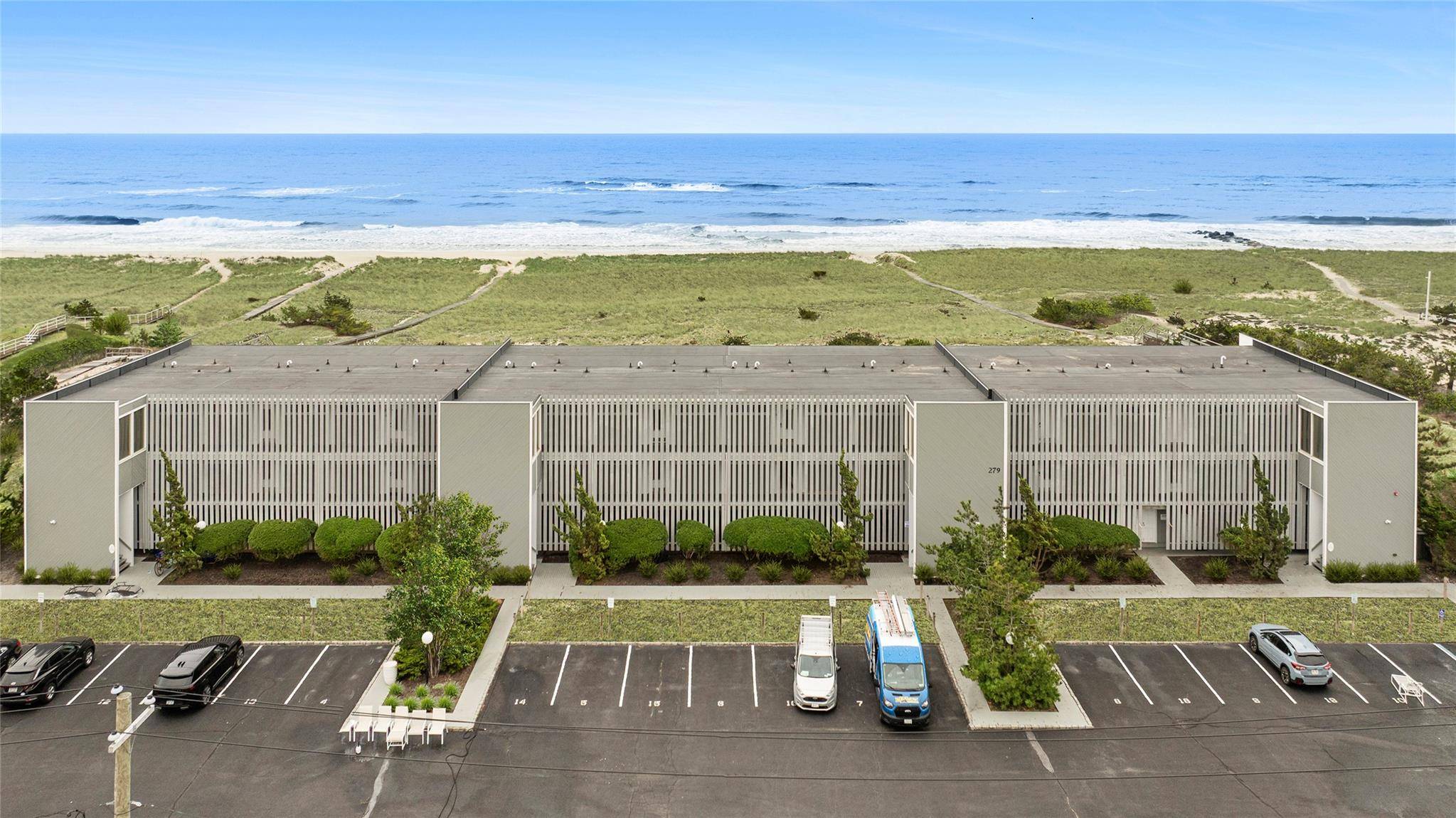 Westhampton Beach, NY 11978,279 Dune RD #2