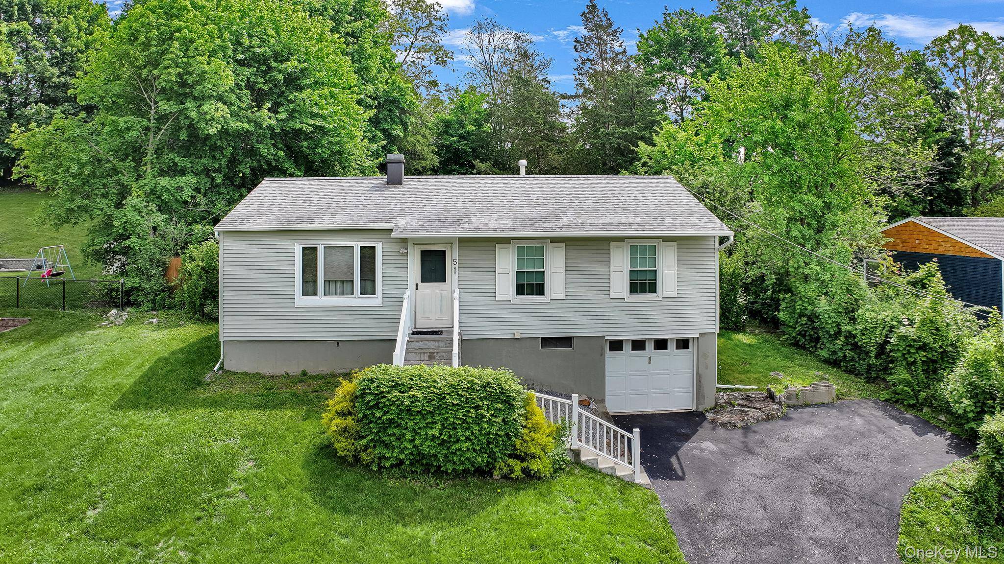 Fishkill, NY 12524,51 Longview DR
