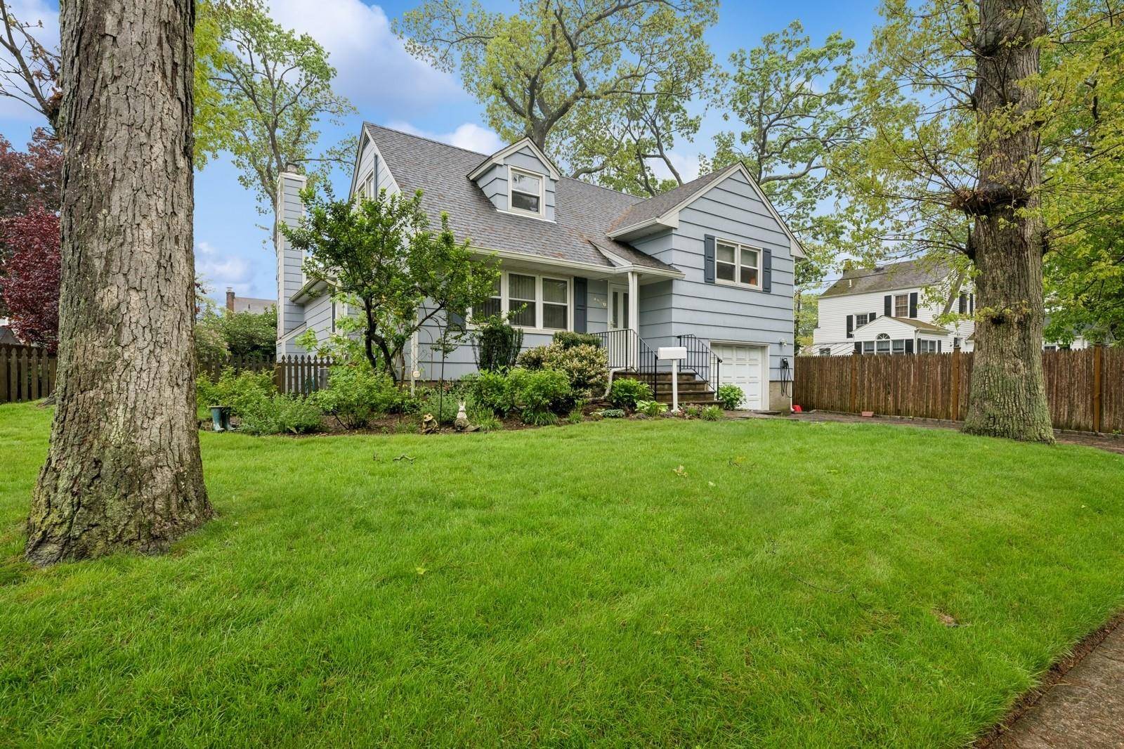 Merrick, NY 11566,1836 Willis AVE