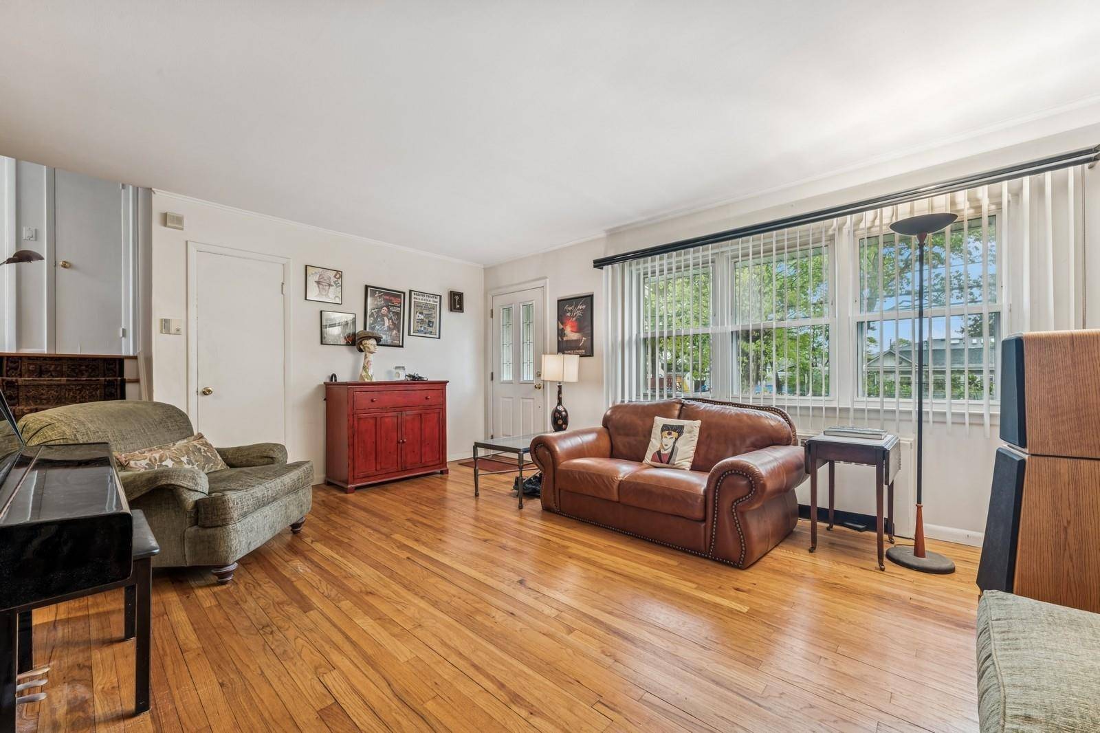 Merrick, NY 11566,1836 Willis AVE