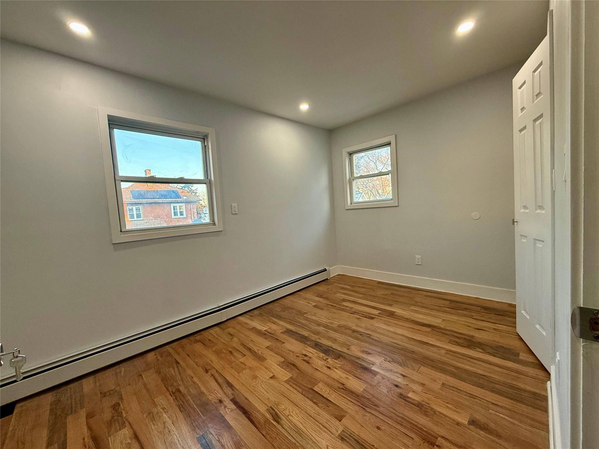 Richmond Hill S., NY 11419,105-63 134 ST #2