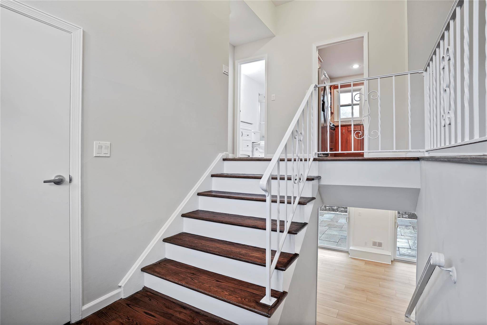 Scarsdale, NY 10583,80 Secor RD