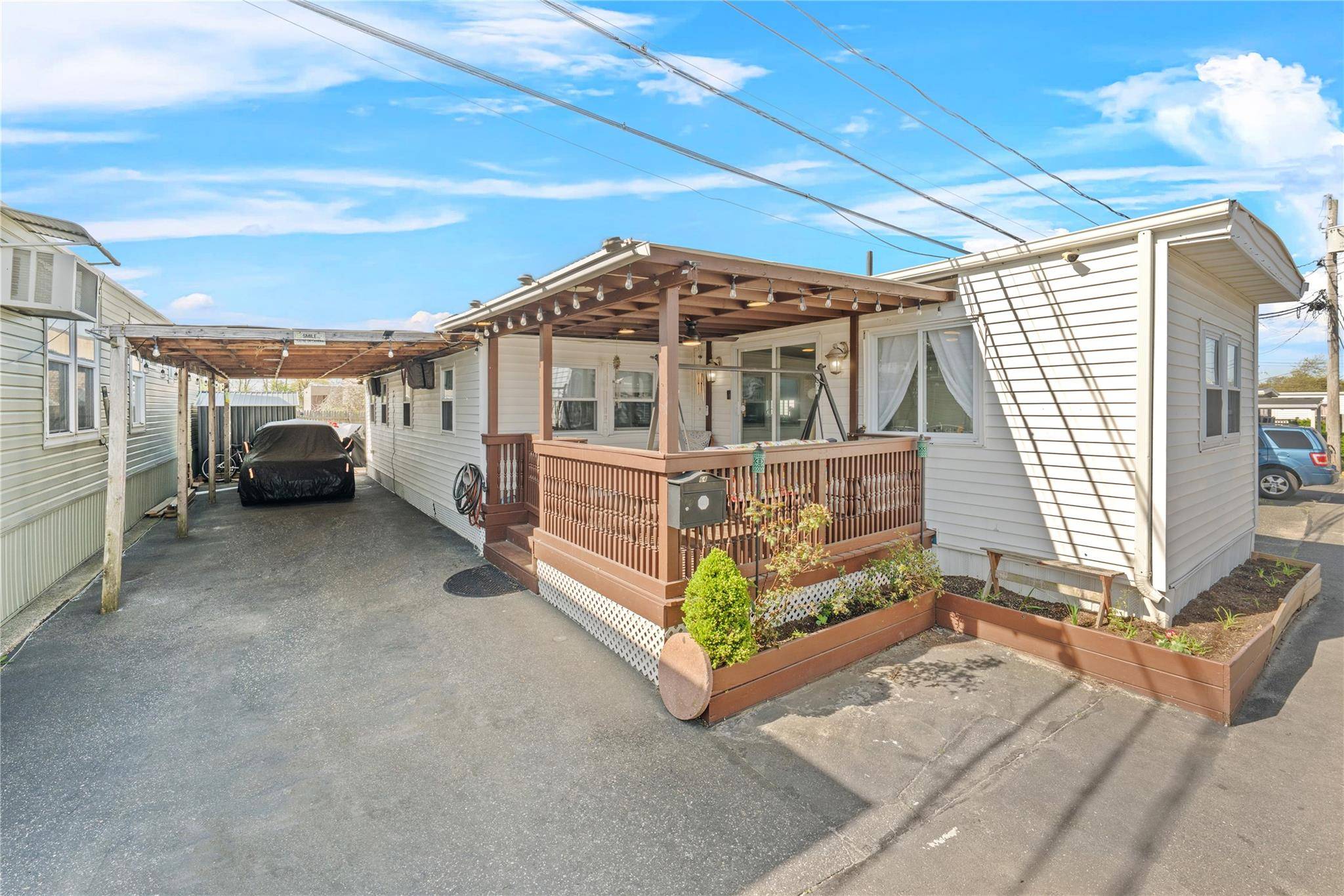 Holbrook, NY 11741,64 Lincoln Avenue