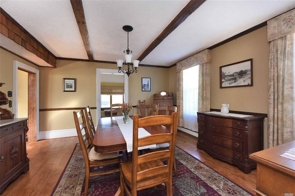 Huntington, NY 11743,257 Park AVE