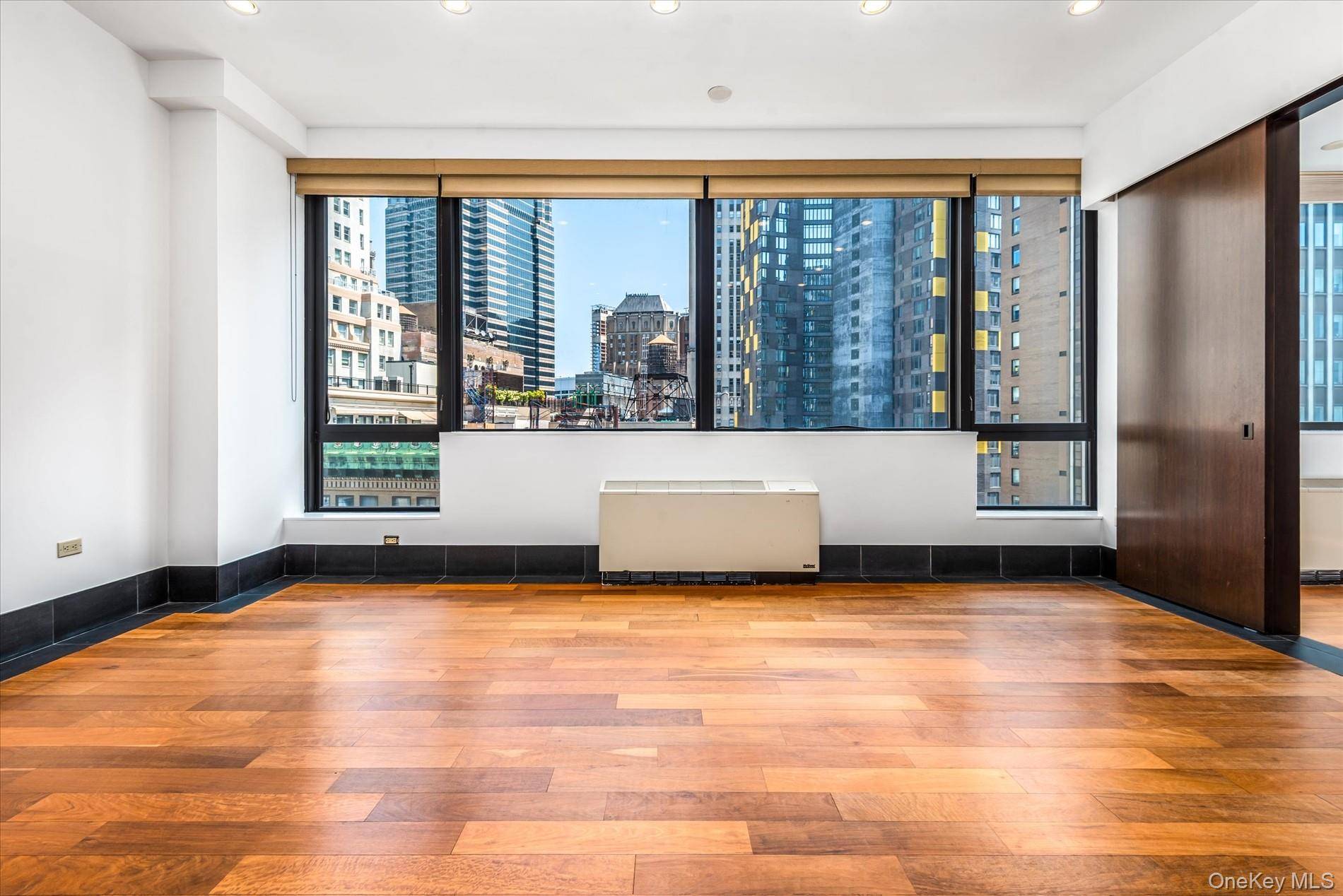 New York (manhattan), NY 10004,40 Broad ST #28H