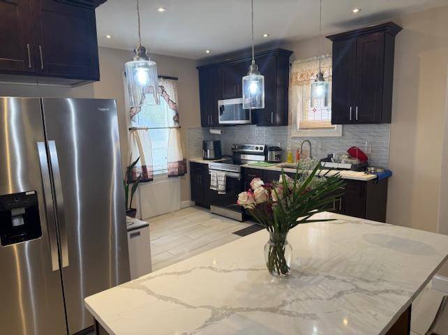 Saint Albans, NY 11412,191-54 115th RD