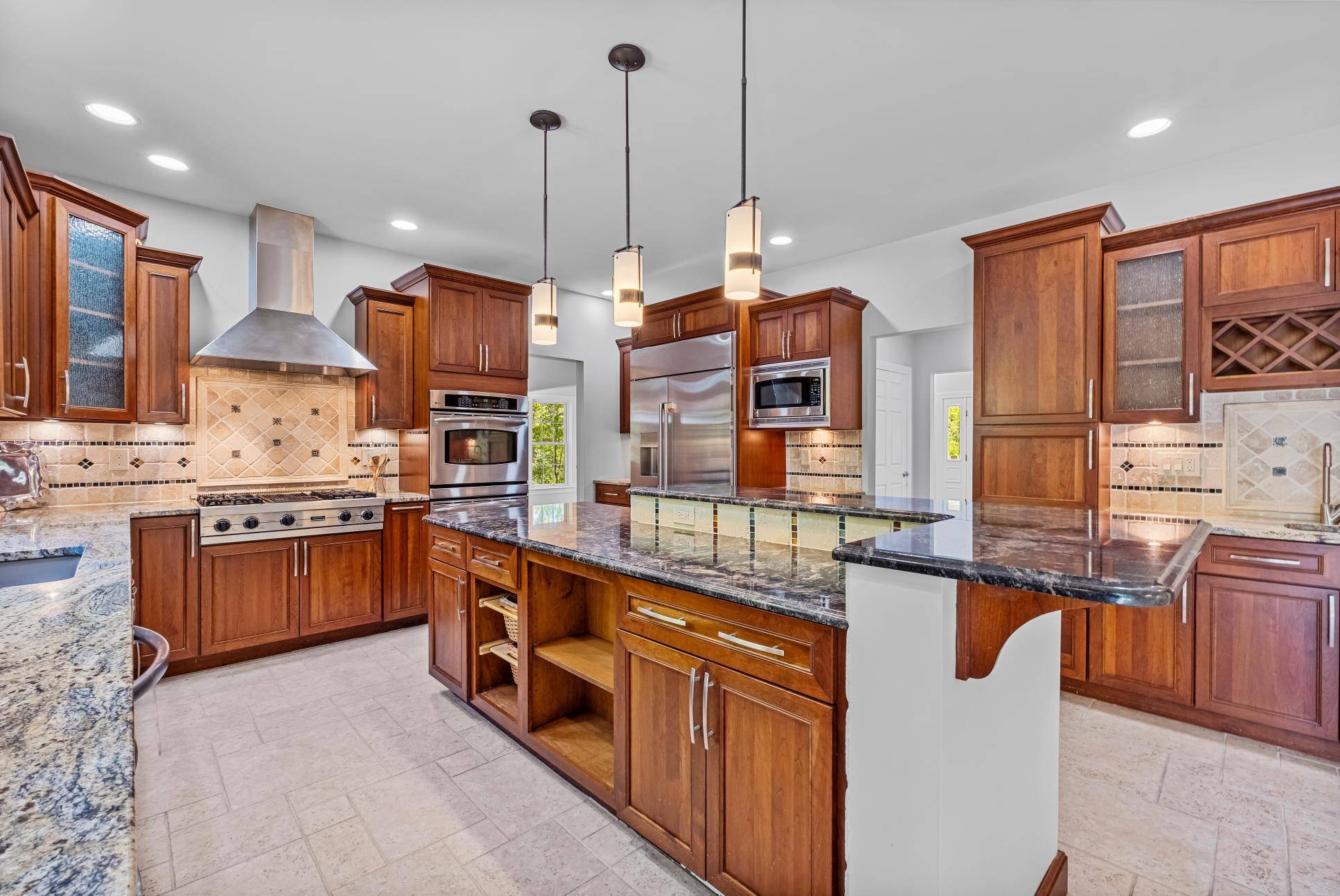 Carmel, NY 10512,37 Shallow Stream RD