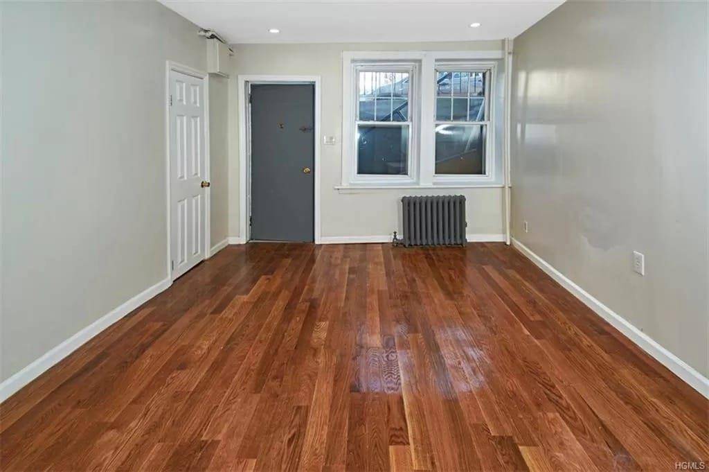 Bronx, NY 10470,4565 Matilda AVE