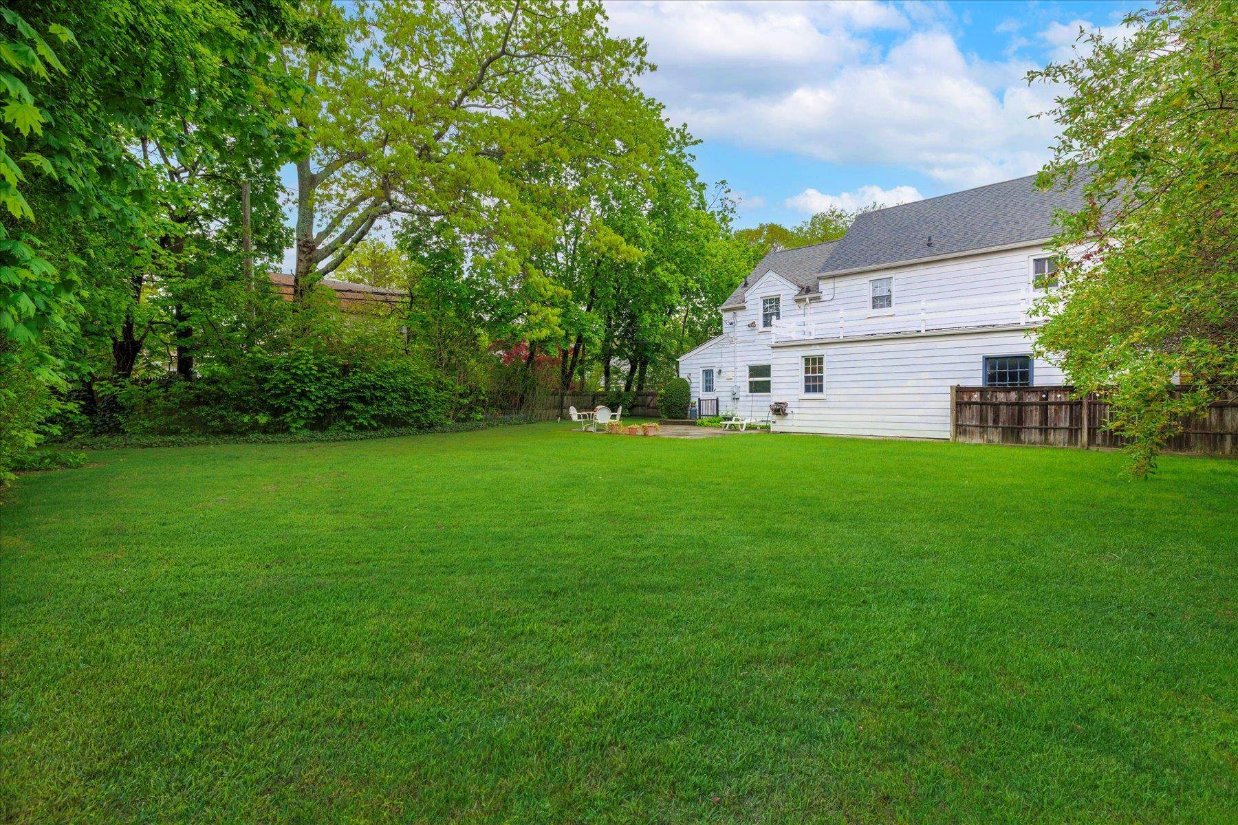 Rockville Centre, NY 11570,39 Searing ST