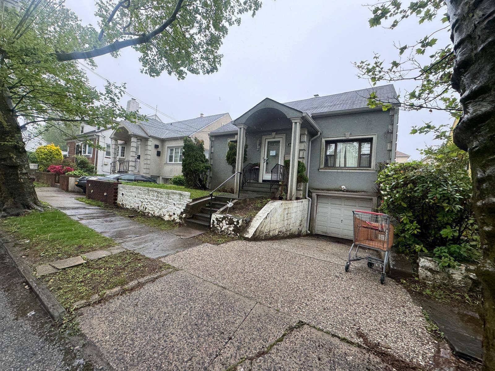 Mount Vernon, NY 10550,548 S 10th AVE