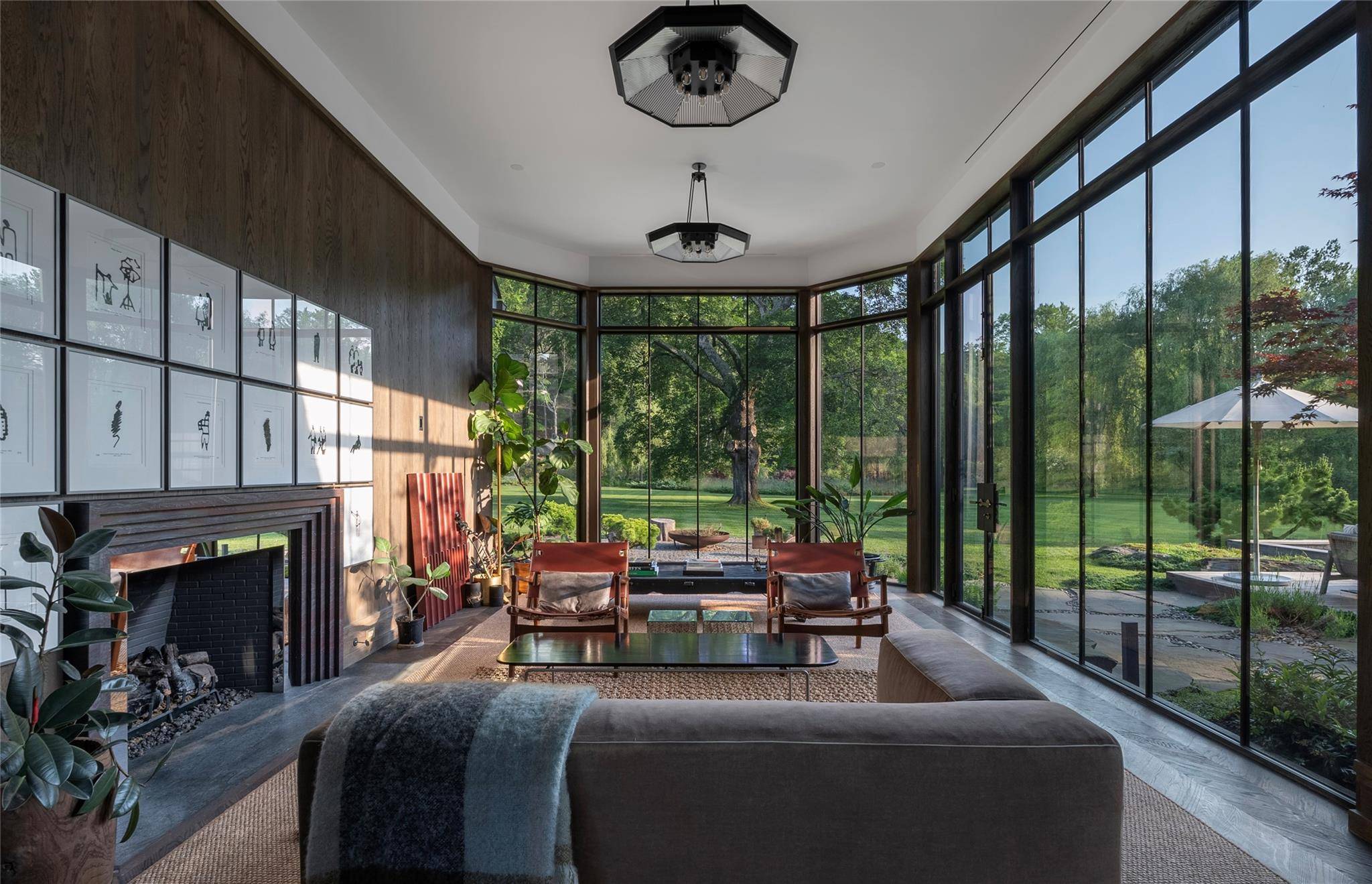 Tuxedo Park, NY 10987,22 Brook Farm RD