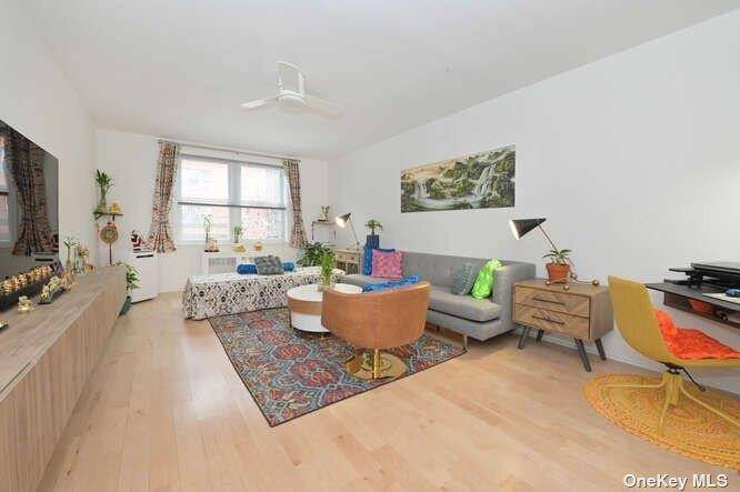 Forest Hills, NY 11375,102-55 67th DR #3J