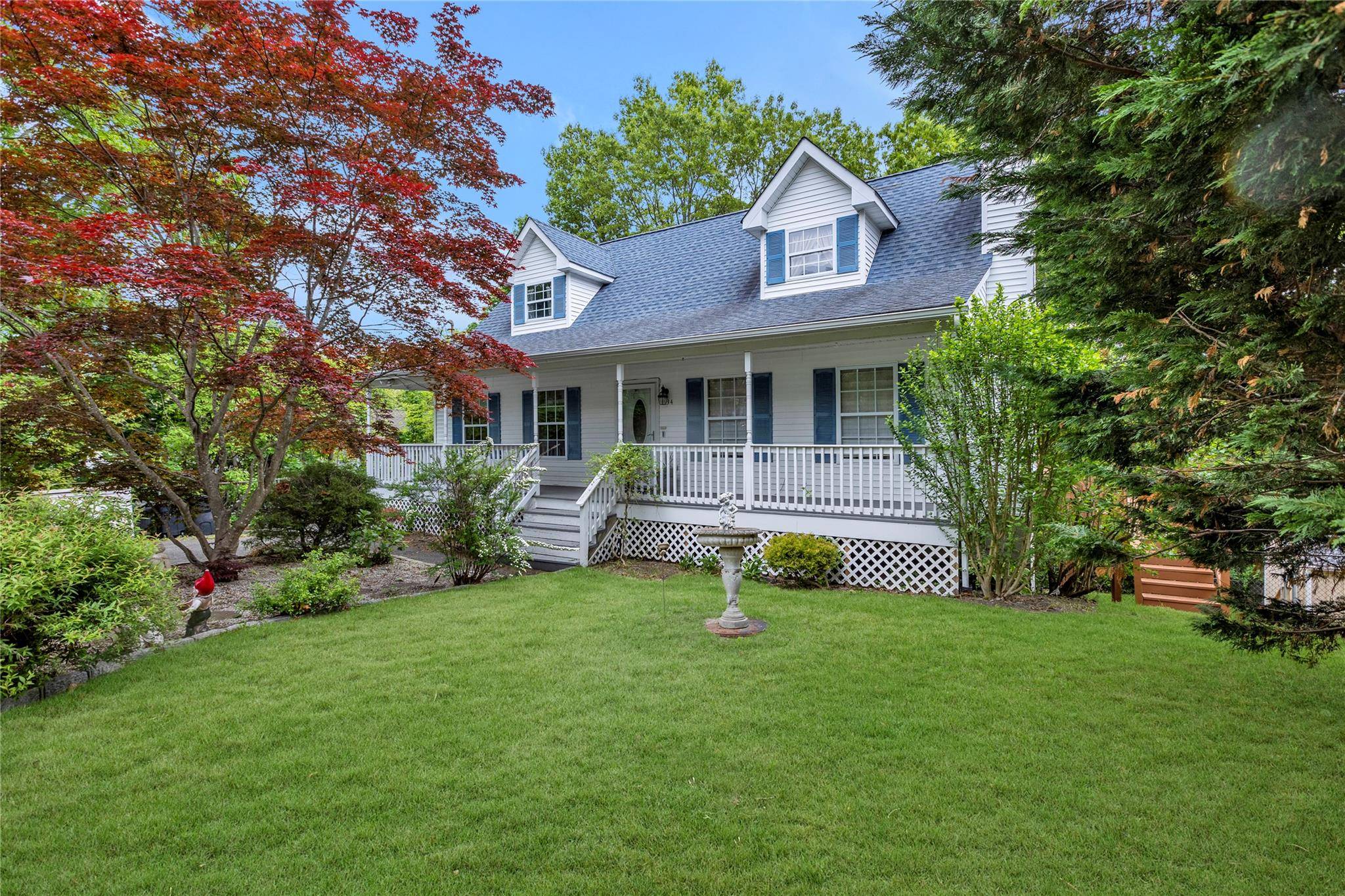 Shirley, NY 11967,534 Puritan DR