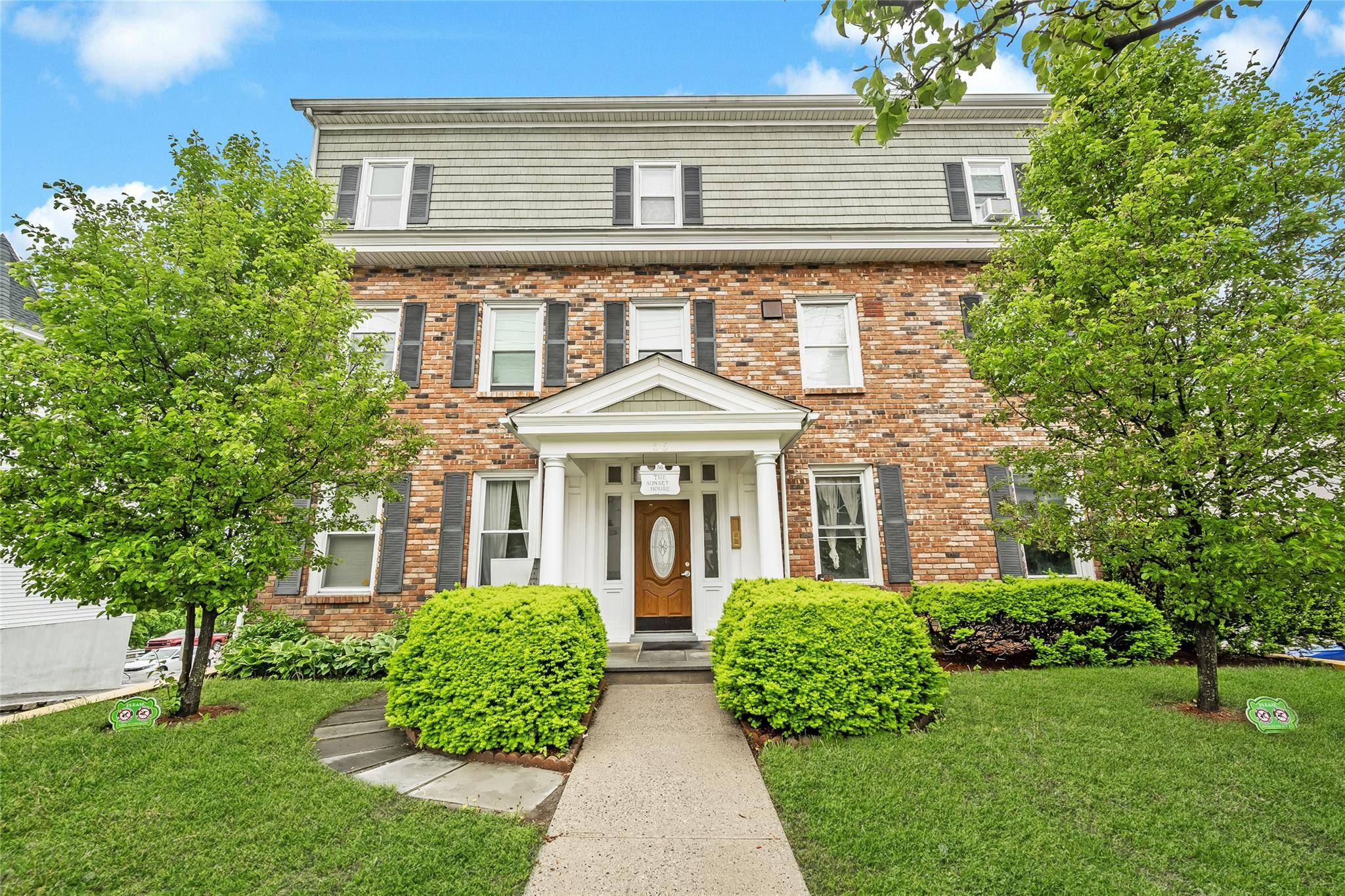 Ossining, NY 10562,56 S Highland AVE #B3