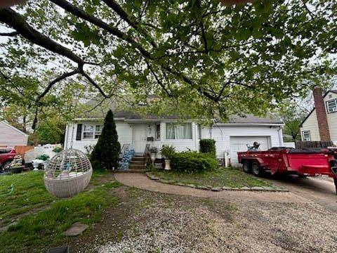 Central Islip, NY 11722,28 Hilliard AVE