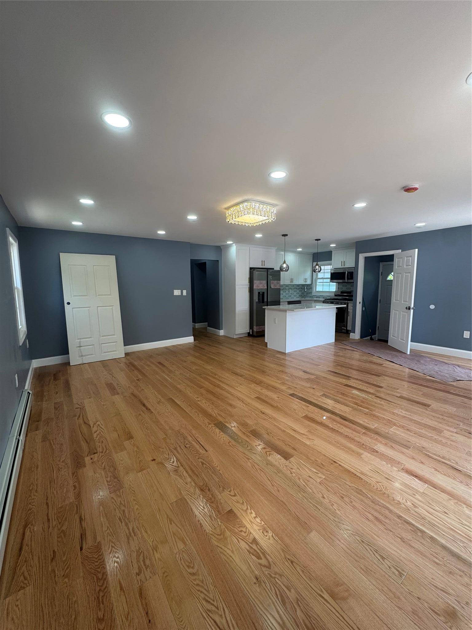Jamaica, NY 11434,115-11 180th Street