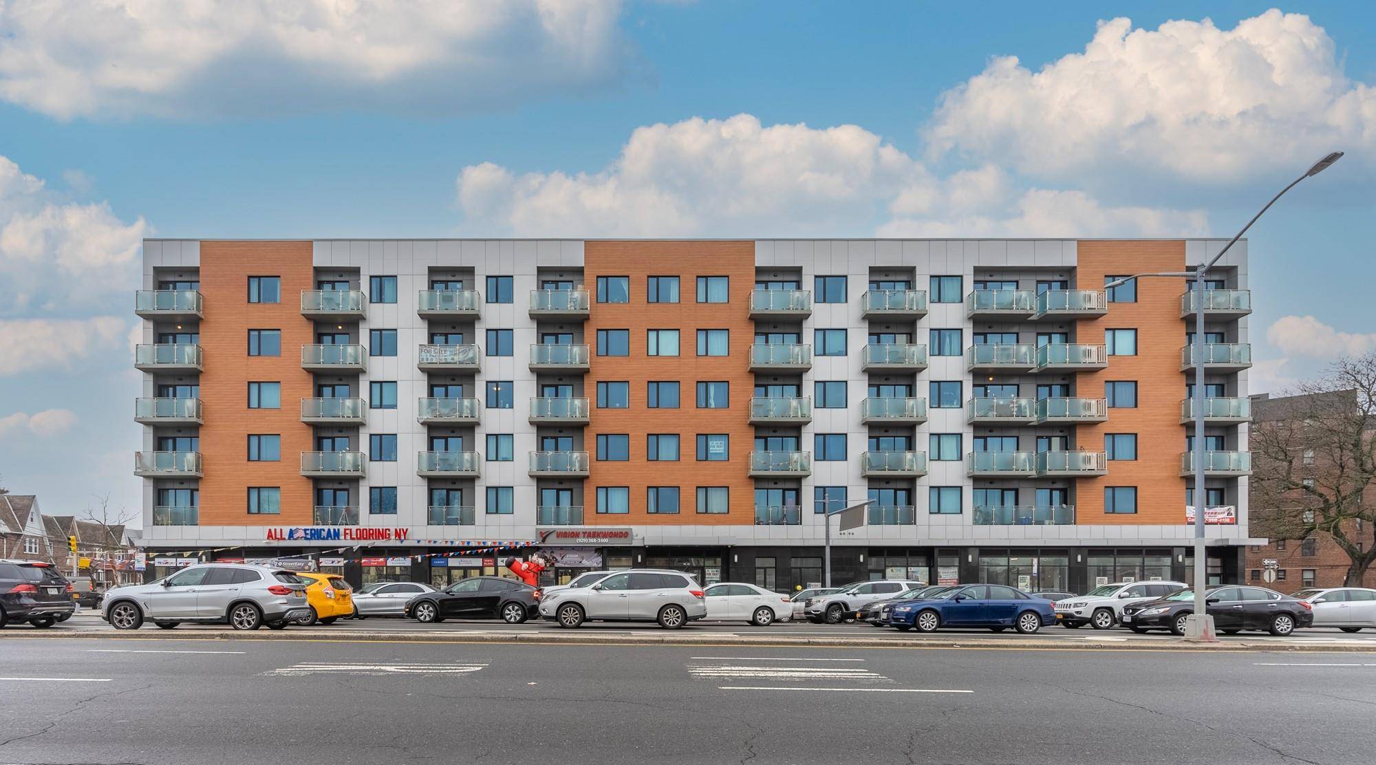 Rego Park, NY 11379,62-98 Woodhaven BLVD #6J