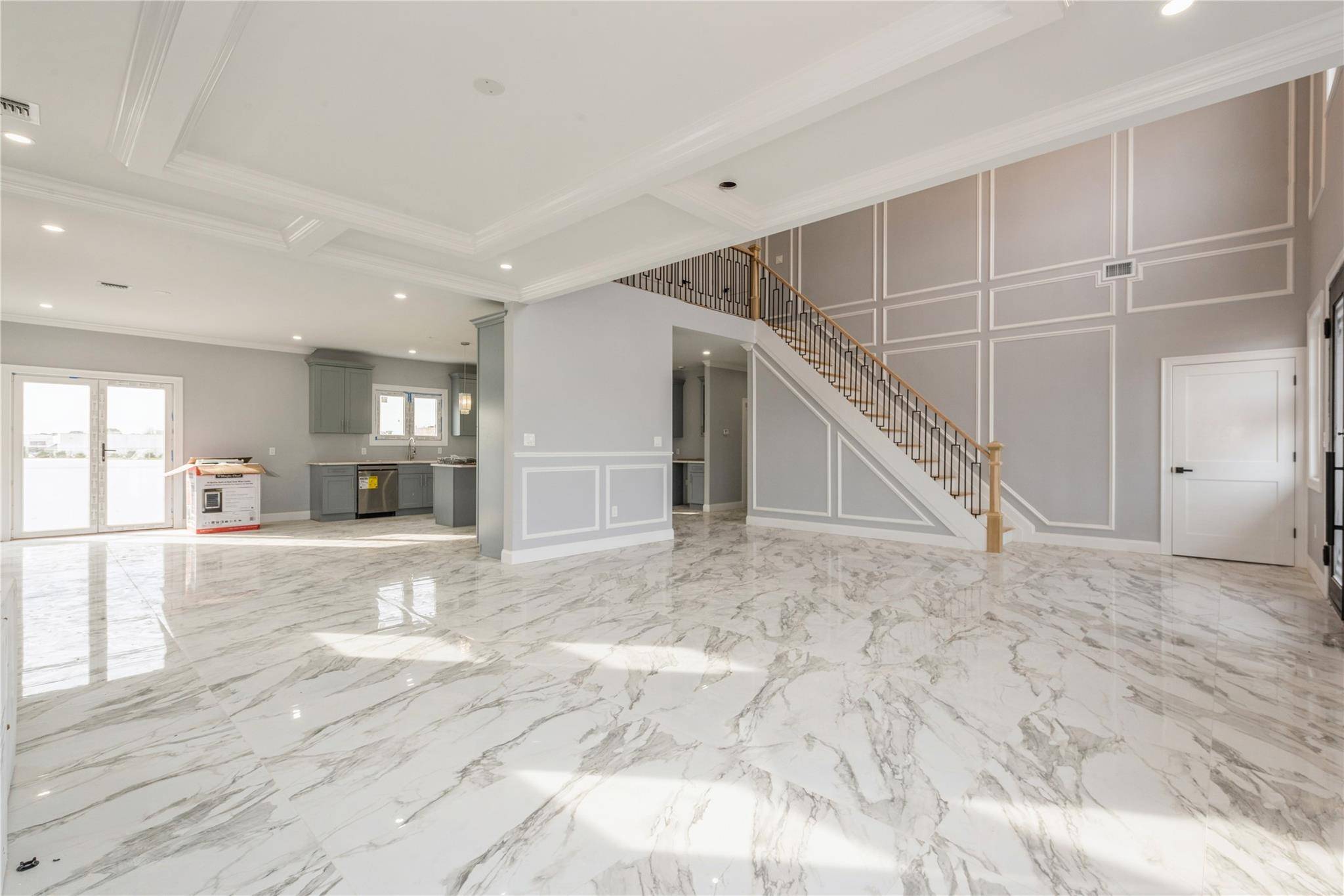 Levittown, NY 11756,14 Bark LN