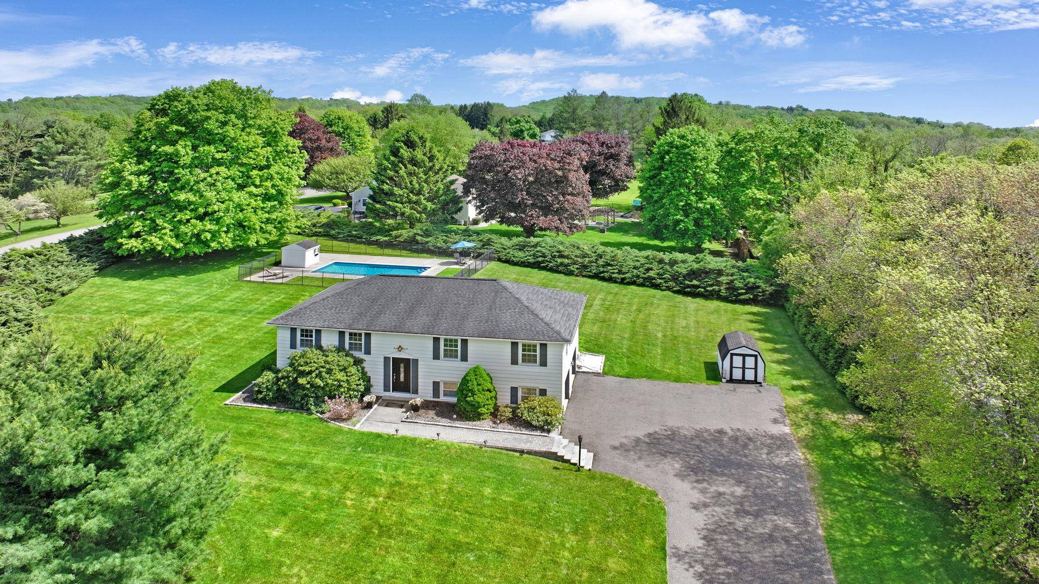 Brewster, NY 10509,1 Red Fox LN