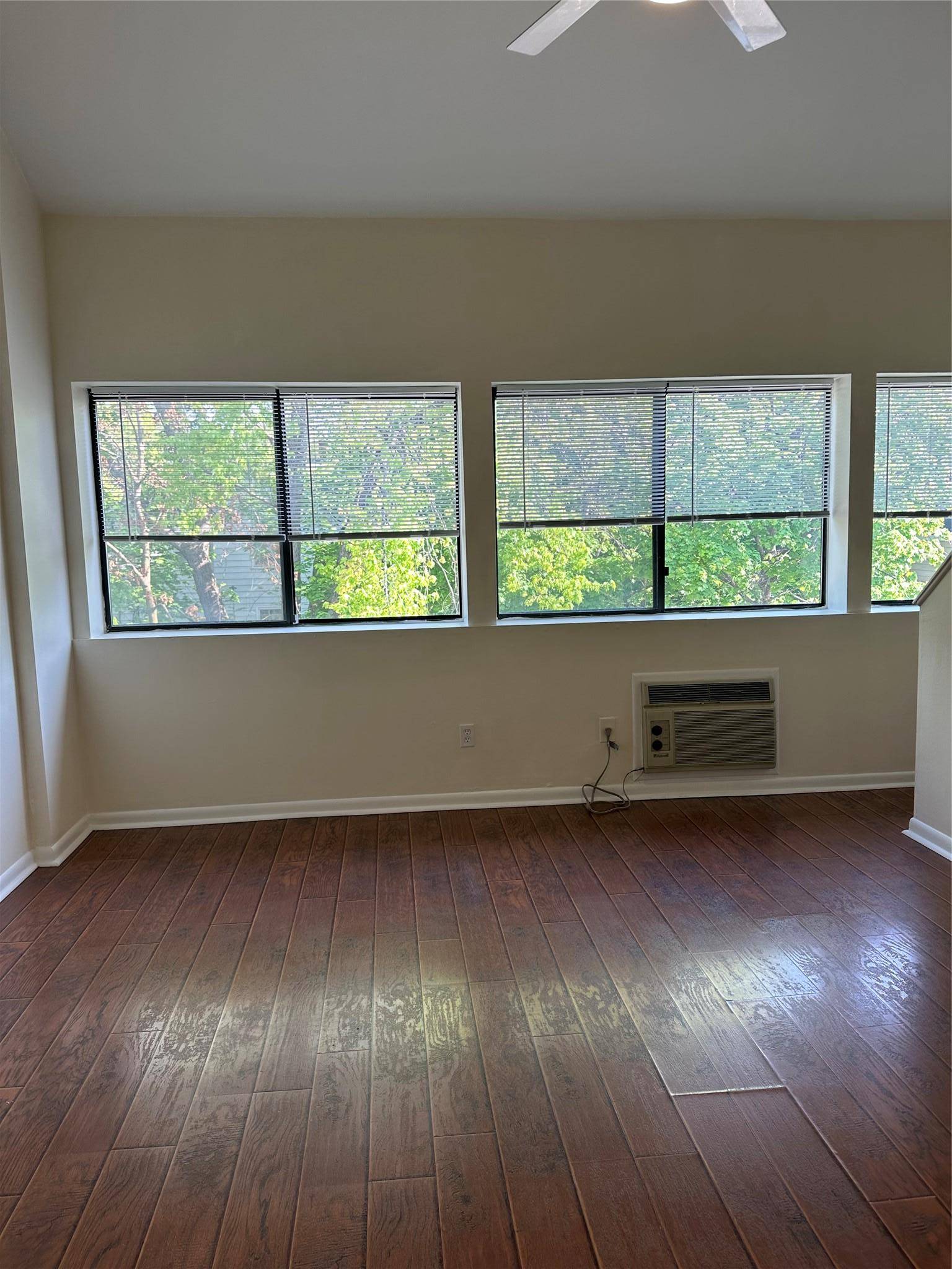 Nyack, NY 10960,240 Main ST #12