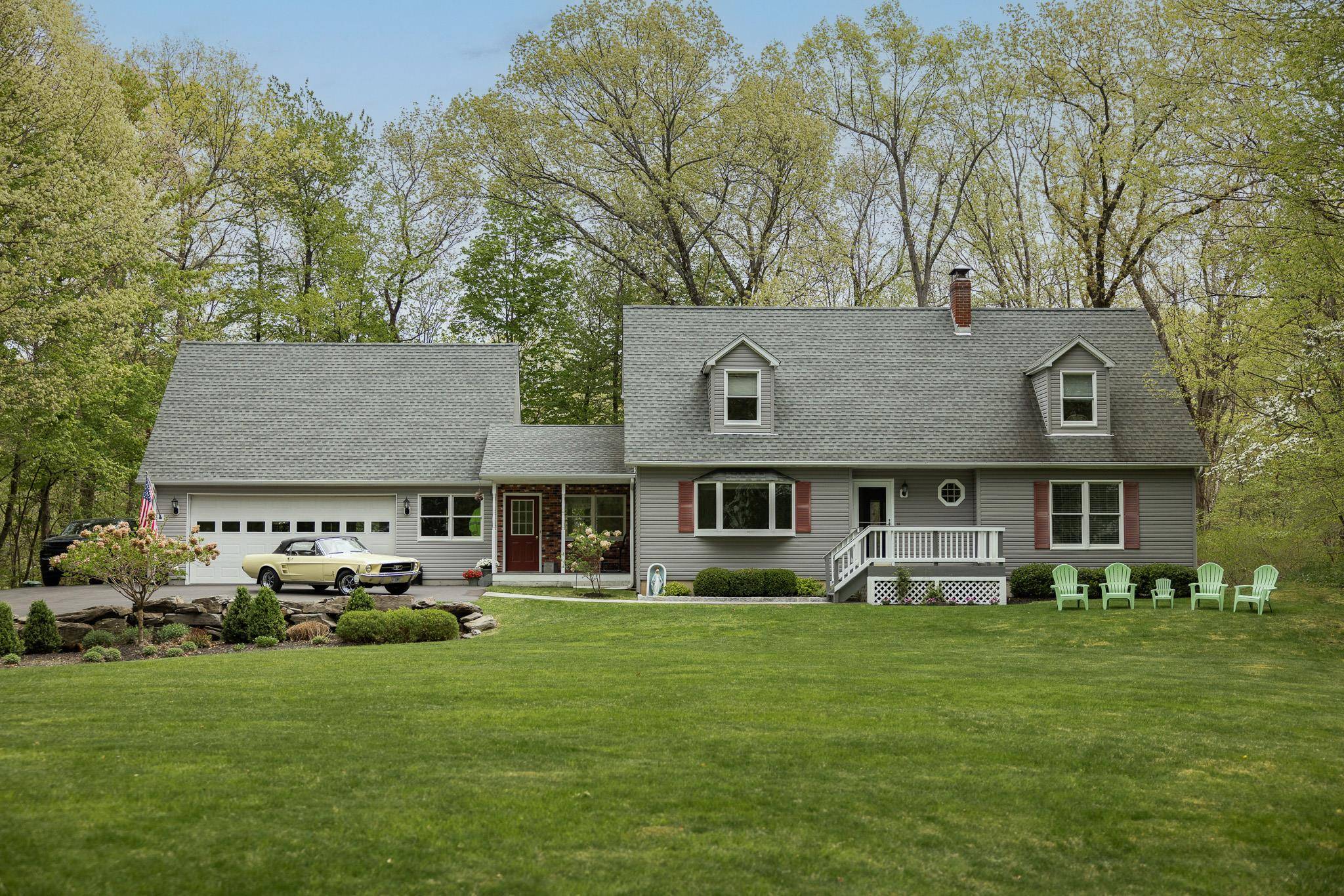 Red Hook, NY 12571,7 Glen View DR