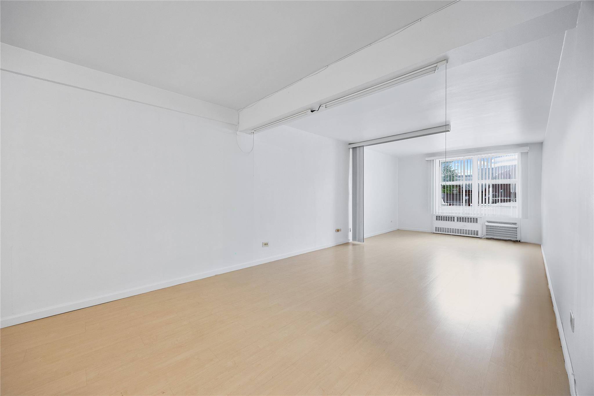 Flushing, NY 11354,142-05 Roosevelt AVE #331