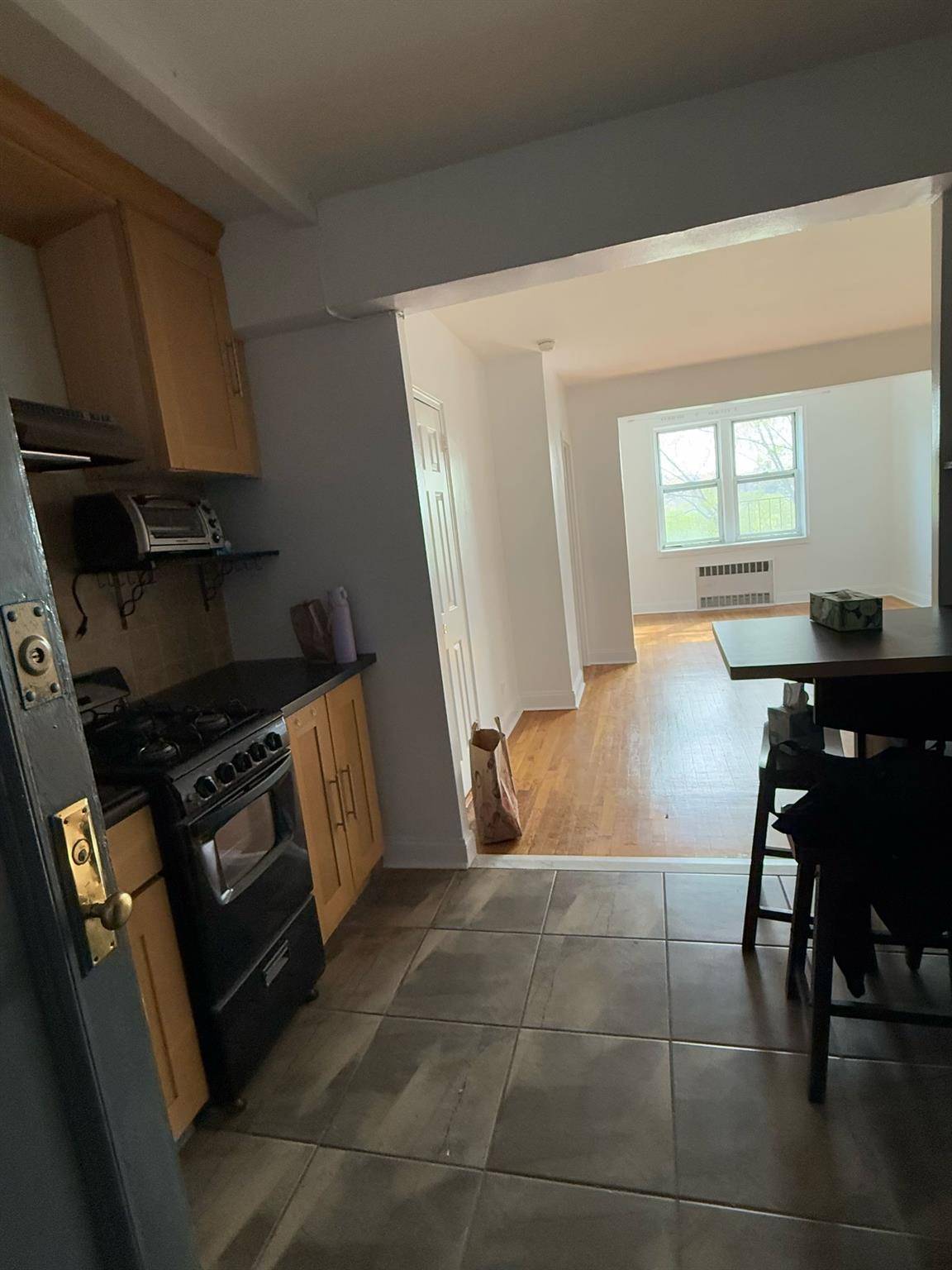 Elmhurst, NY 11373,41-50 78 #404
