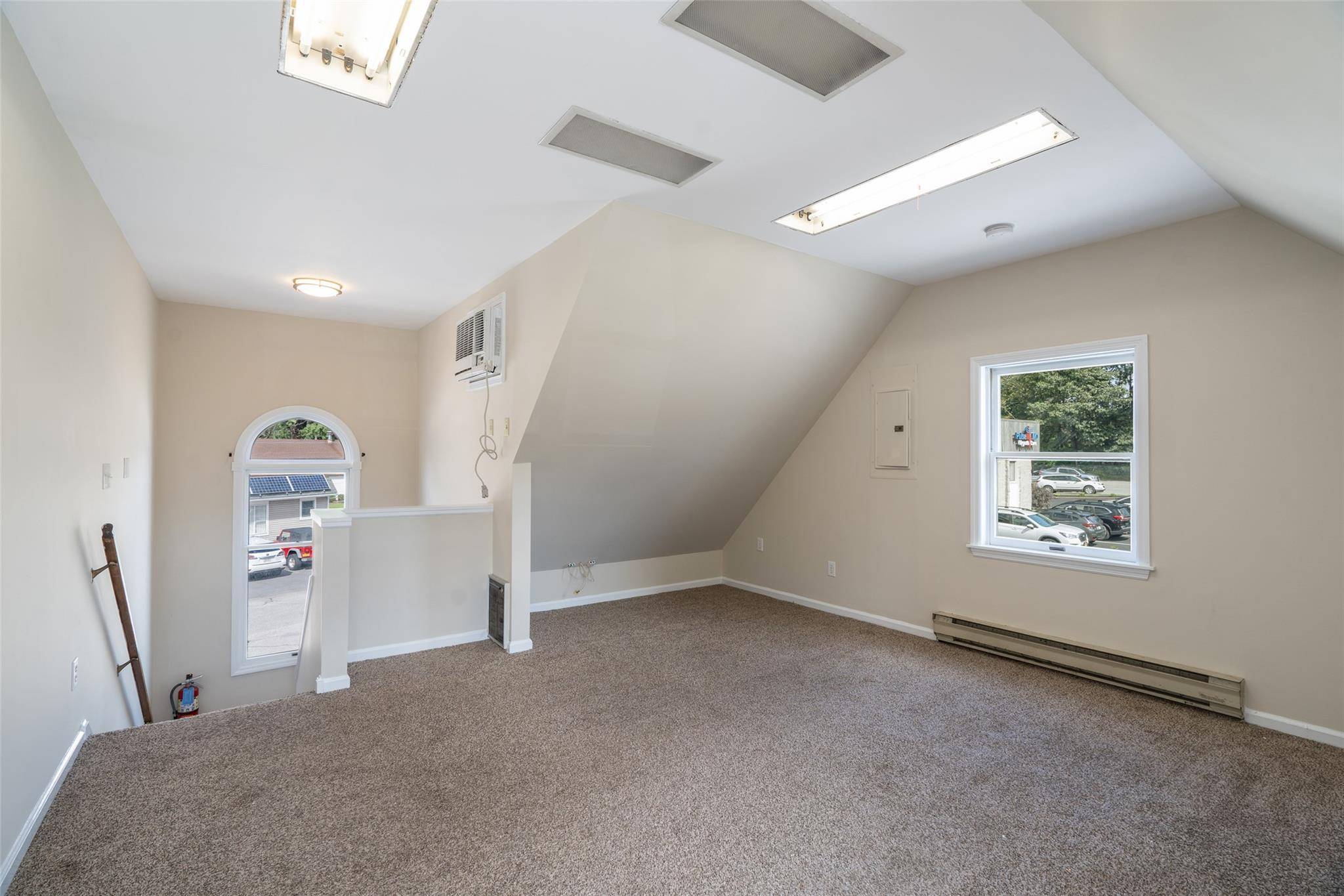 Mahopac, NY 10541,566 Route 6 #2E