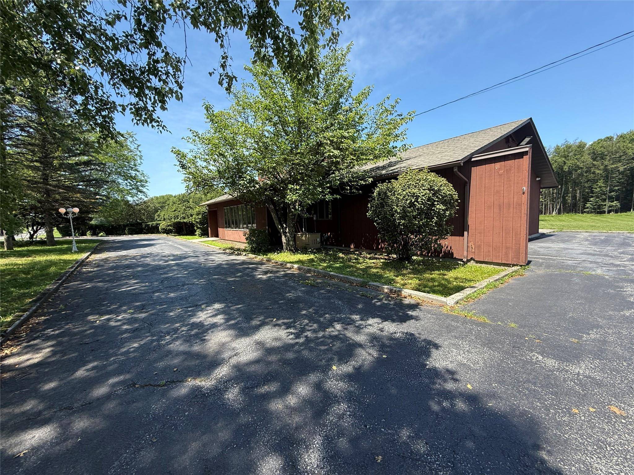 Middletown, NY 10940,565 Prosperous Valley RD