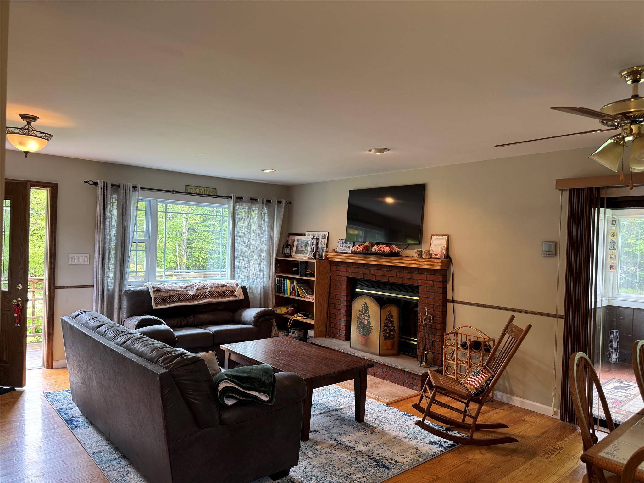 Parksville, NY 12768,572 Hunter Lake RD