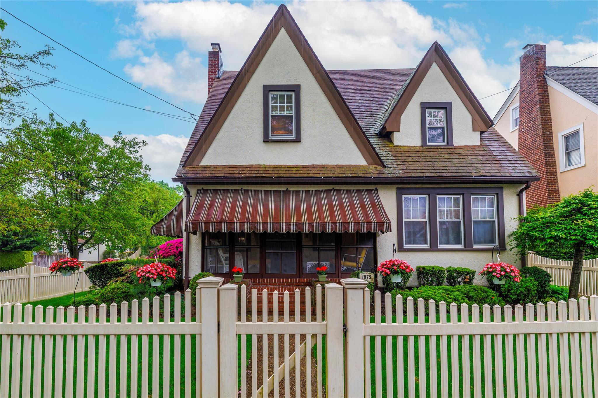 Baldwin, NY 11510,1875 Harte ST