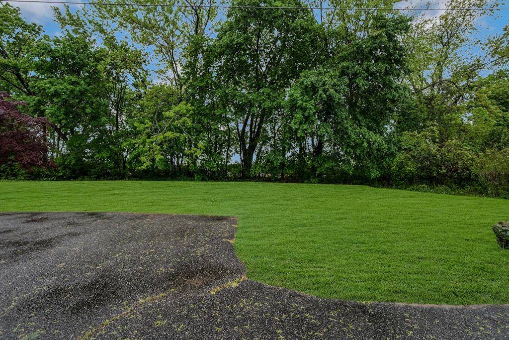 Riverhead, NY 11901,30 Hallock ST