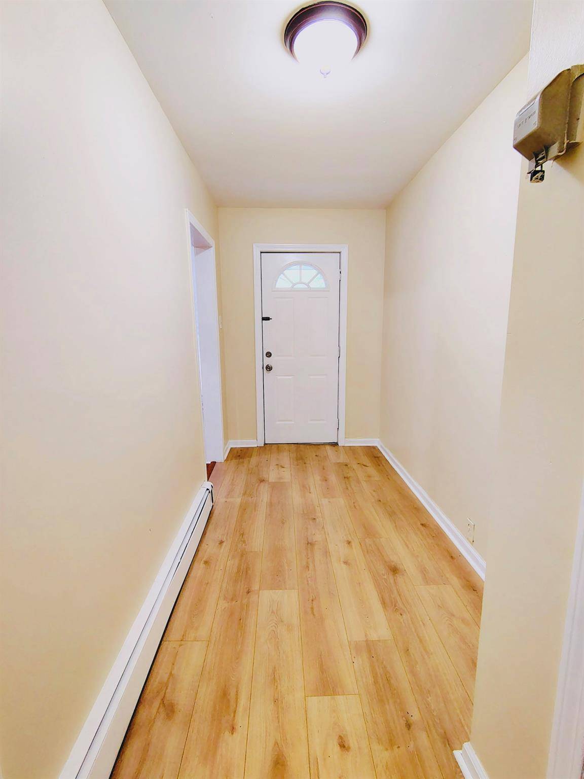 Poughkeepsie, NY 12601,10 Lexington AVE