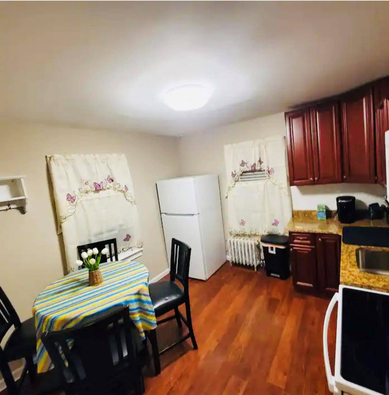 Bellerose, NY 11426,241-28 87 ST