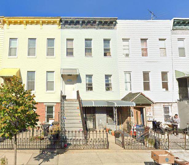 Brooklyn, NY 11213,1351 Prospect PL