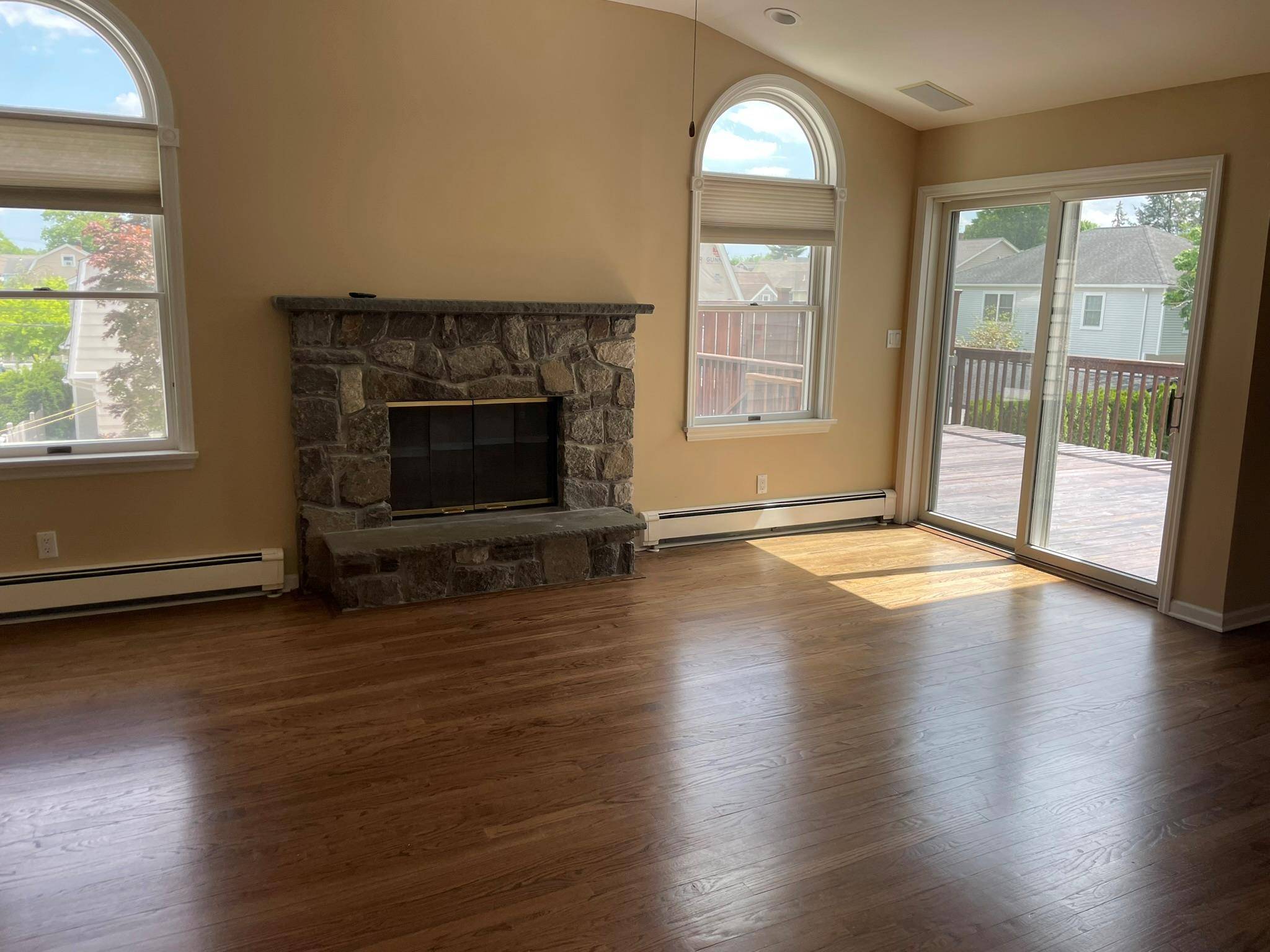Harrison, NY 10528,61 Frances AVE