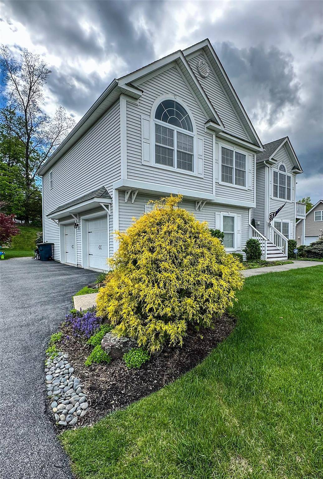 Monroe, NY 10950,11 DeAngelis DR